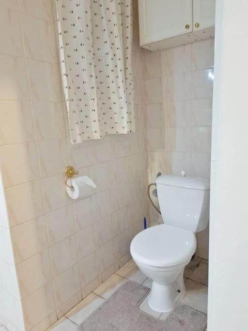 Centrum Studio Apartment With The Self-Check-In Братислава Экстерьер фото